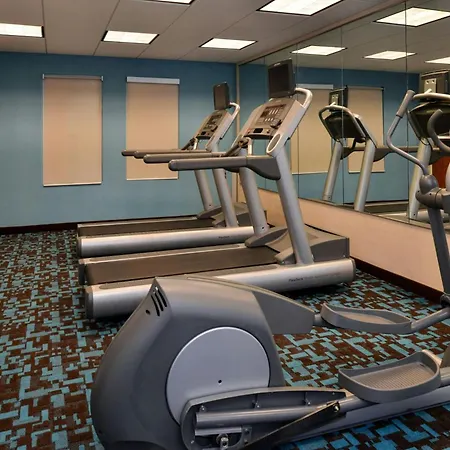 Fairfield Inn And Suites By Marriott Fort Wayne